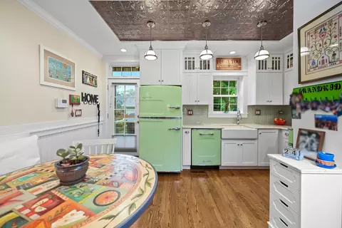 9743 S Hamilton Ave, Chicago, IL 60643 photo 11
