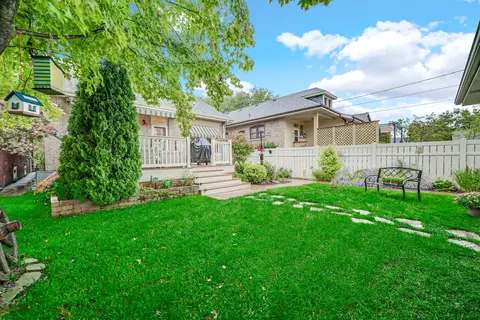 9743 S Hamilton Ave, Chicago, IL 60643 photo 32