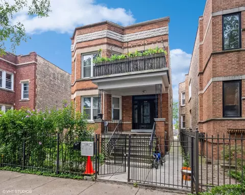 4326 N Sacramento Ave, Chicago, IL 60618