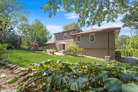 10 S079 Leonard Dr, Willowbrook, IL 60527 photo 16