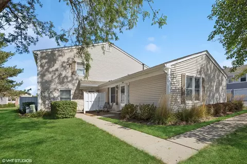 266 Nantucket Hbr #266, Schaumburg, IL 60193