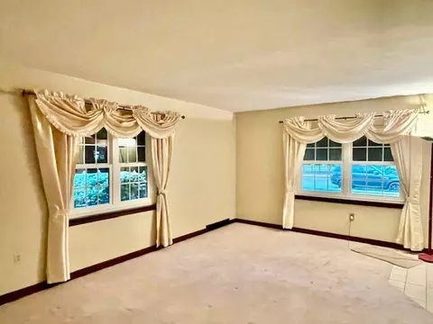 618 Cornelia St, Joliet, IL 60435 photo 12