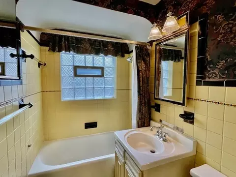618 Cornelia St, Joliet, IL 60435 photo 35
