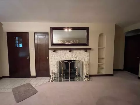 618 Cornelia St, Joliet, IL 60435 photo 8