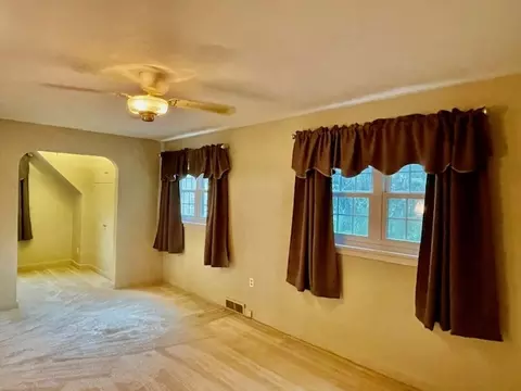 618 Cornelia St, Joliet, IL 60435 photo 29