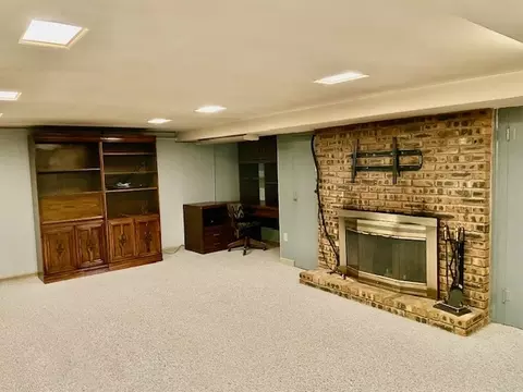 618 Cornelia St, Joliet, IL 60435 photo 36
