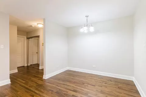 Dining - 8912 Steven Dr #2F, Des Plaines, IL 60016 photo 1 of 1