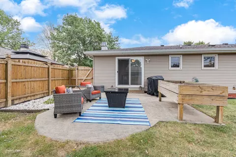 1276 Trend Dr, Morris, IL 60450 photo 5