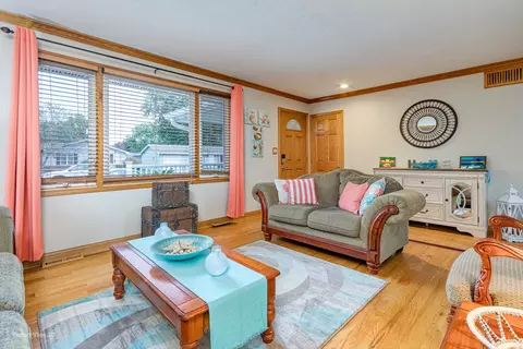 1276 Trend Dr, Morris, IL 60450 photo 6