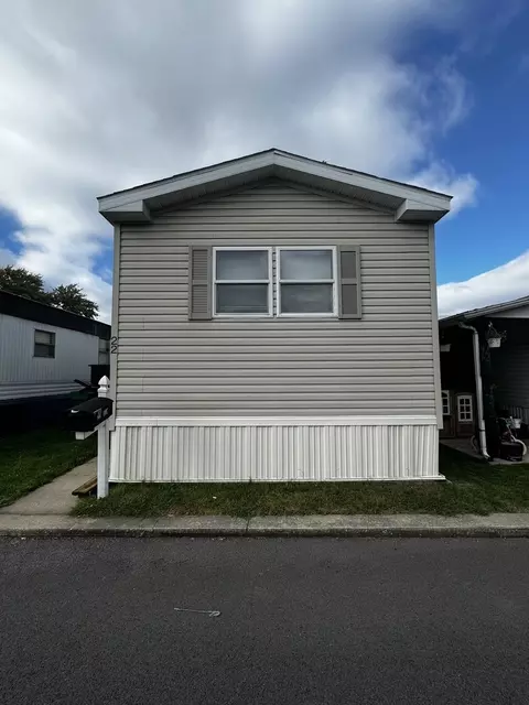 22 Elm St, Countryside, IL 60525