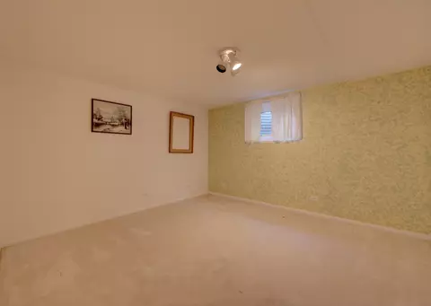 Bedroom - 1380 Beacon Ln, Bartlett, IL 60103 photo 6 of 6