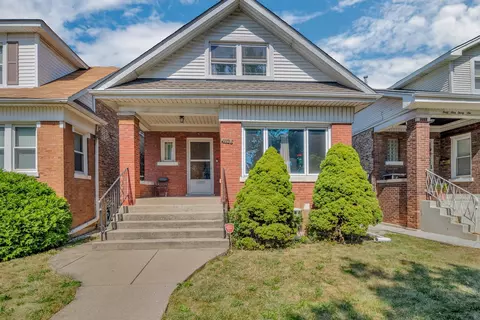 4138 W Fletcher St, Chicago, IL 60641