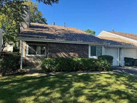 1362 N Whispering Springs Cir #1362, Palatine, IL 60074