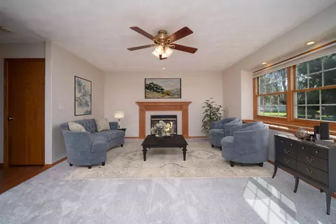 11102 Prairie Wind Pl, Roscoe, IL 61073 photo 13