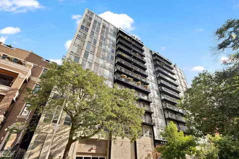 450 W Briar Pl #6B, Chicago, IL 60657