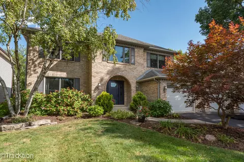 1740 Mundelein Rd, Naperville, IL 60540