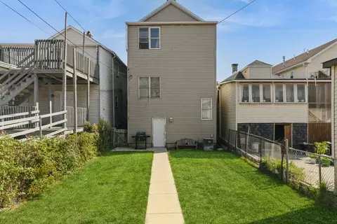Exterior - 3436 S Emerald Ave, Chicago, IL 60616 photo 2 of 3