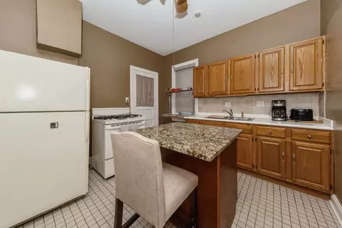 Kitchen - 3436 S Emerald Ave, Chicago, IL 60616 photo 1 of 2