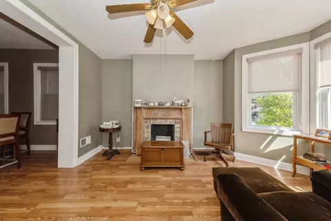 Living - 3436 S Emerald Ave, Chicago, IL 60616 photo 1 of 2