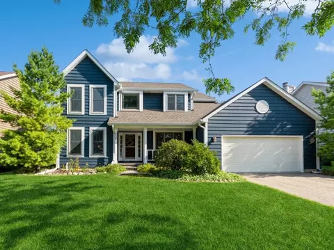 436 Signal Ln, Grayslake, IL 60030