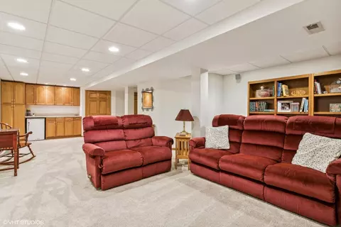 Other - 745 Citadel Ct, Des Plaines, IL 60016 photo 4 of 5