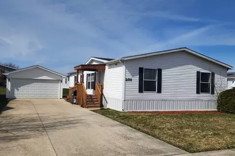 255 Hibiscus Cir, Matteson, IL 60443