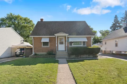 109 N Sumac Ave, Waukegan, IL 60085