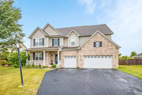 409 Kay St, Crystal Lake, IL 60014
