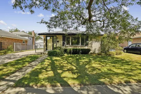 4438 W 117th St, Alsip, IL 60803