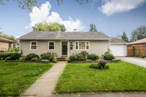 845 Rose Ave, Des Plaines, IL 60016