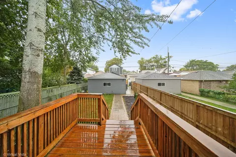 5030 N Kedvale Ave, Chicago, IL 60630 photo 29