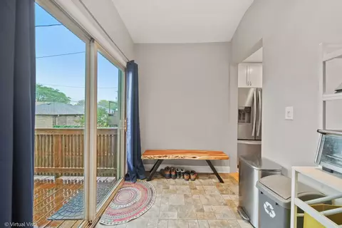 5030 N Kedvale Ave, Chicago, IL 60630 photo 13