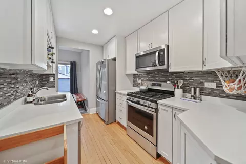 5030 N Kedvale Ave, Chicago, IL 60630 photo 11