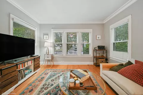 5030 N Kedvale Ave, Chicago, IL 60630 photo 6
