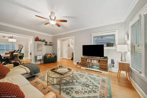 5030 N Kedvale Ave, Chicago, IL 60630 photo 7