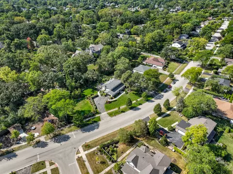 865 North Ave, Deerfield, IL 60015 photo 2