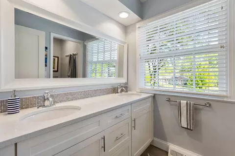 865 North Ave, Deerfield, IL 60015 photo 26