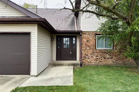 Exterior - 1600 Northbrook Dr #B8, Normal, IL 61761 photo 3 of 5