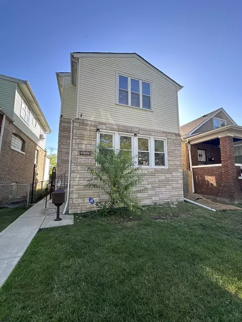 2941 N Marmora Ave, Chicago, IL 60634