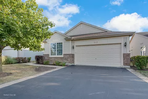 21117 Sterling Lake Ct, Crest Hill, IL 60403