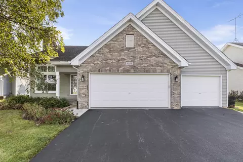 2112 Southfield Ln, Byron, IL 61010
