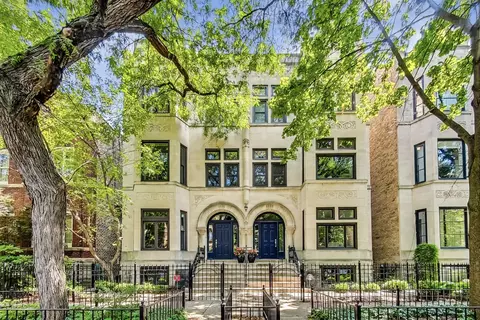 2229 N Seminary Ave #1, Chicago, IL 60614
