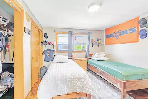 Bedroom - 7243 W 61st St, Summit, IL 60501 photo 1 of 7