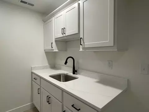 3908 Bay Cir, Champaign, IL 61822 photo 24