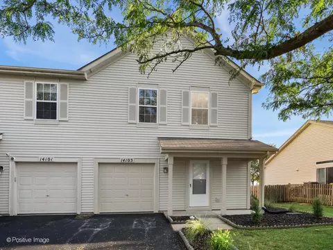 14103 Danbury Ct, Plainfield, IL 60544 photo 2
