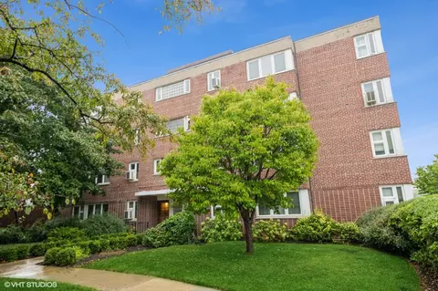 7206 Oak Ave #2NW, River Forest, IL 60305