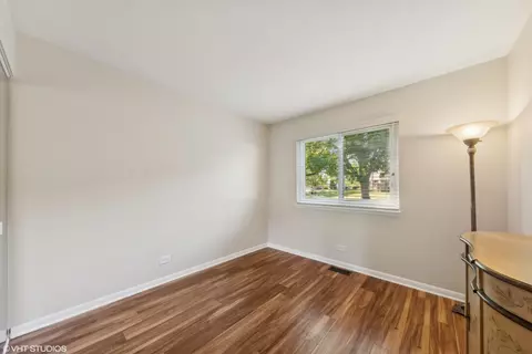 Bedroom - 543 Greystone Ln #D1, Wheeling, IL 60090 photo 3 of 3