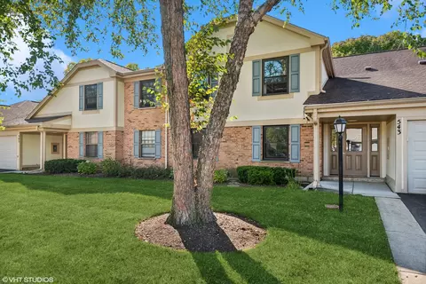 543 Greystone Ln #D1, Wheeling, IL 60090