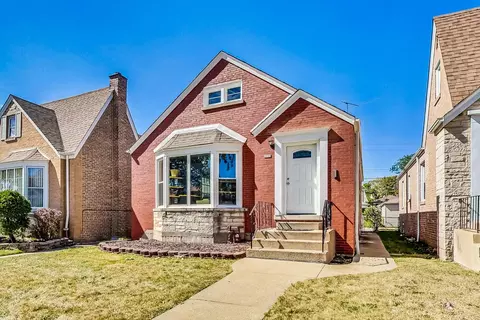 3532 N Newcastle Ave, Chicago, IL 60634