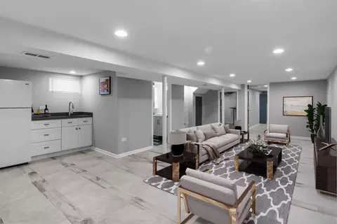 Living - 11544 S Aberdeen St, Chicago, IL 60643 photo 2 of 2